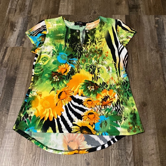 Dusak medium blouse - Picture 1 of 2